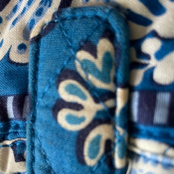 Very Bradley Carry It All Wristlet - Picture 11 of 13